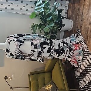 L'atiste By Amy NWT Two-piece Art Maxi Set